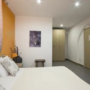 2* בית הארחה Lunamar